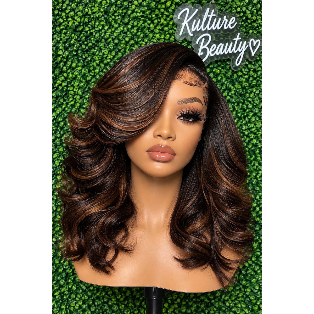 26” Honey Brown Highlight Lace Front Body Wave Wig 100% Human Hair – Natural Part